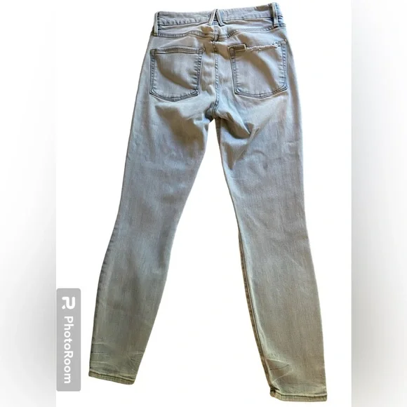 Good American Good Legs Skinny Jeans Light Blue (124) RN#151301 Size 0/25 - Picture 4 of 11